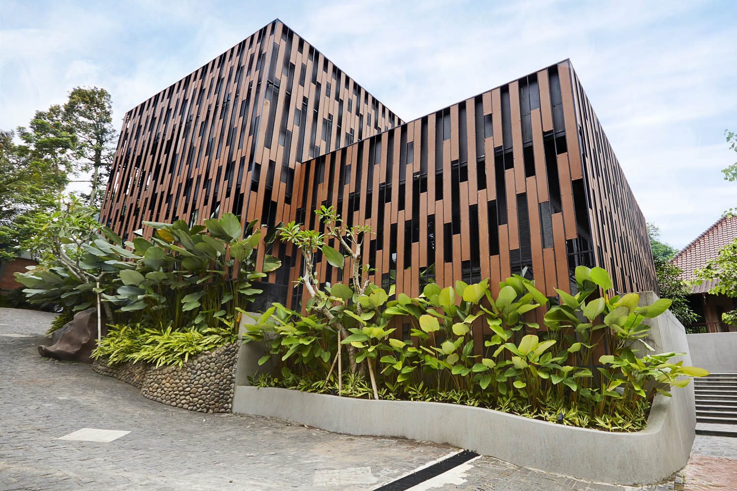 Amanuba Hotel & Resort